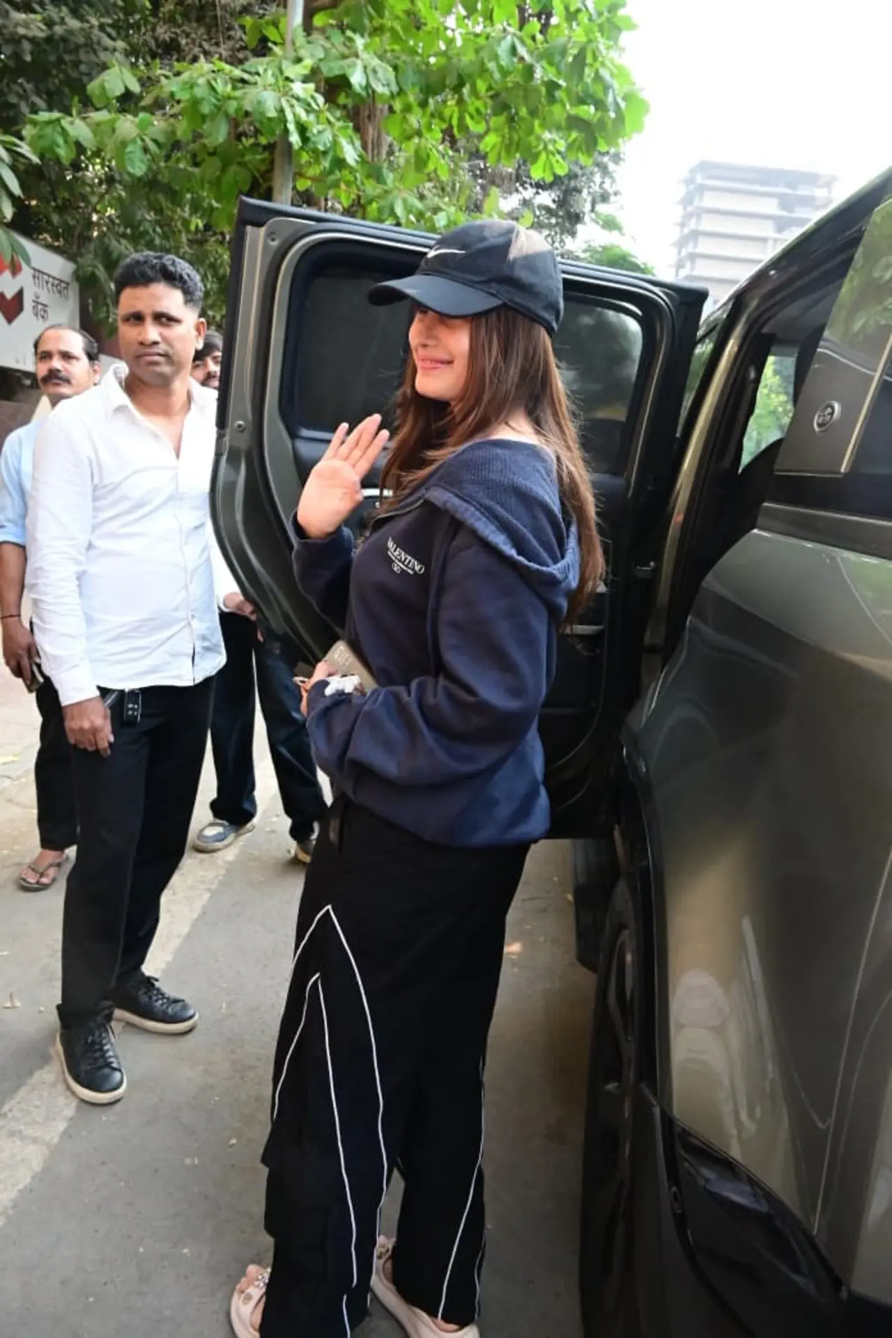 Rasha Thadani kept it effortlessly stylish in a casual look as she stepped out in the city. The young star opted for a relaxed outfit.